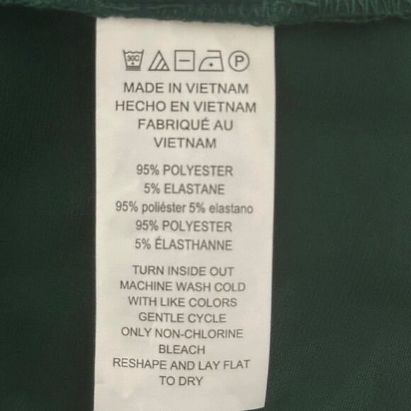 NWT Michael Kors Emerald Green Top Sz. M - Picture 6 of 6